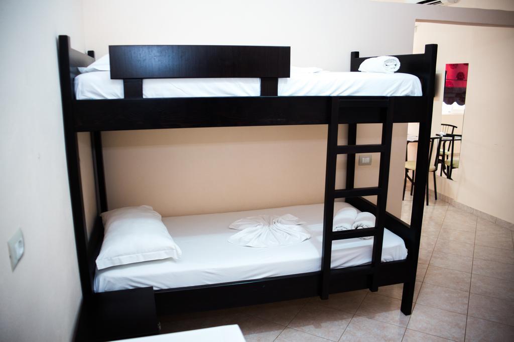 Hotel Mariksel Ksamil Bagian luar foto