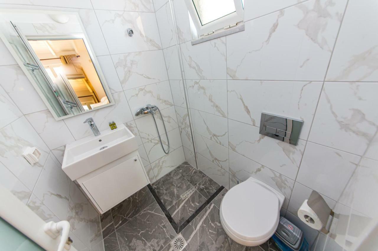 Hotel Mariksel Ksamil Bagian luar foto